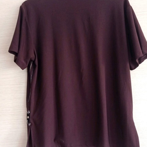 Brown blouse with floral design like new, size Large