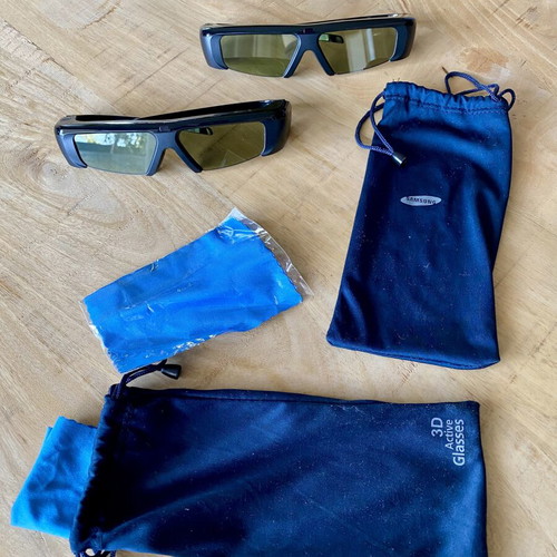 Samsung 3D Active Glasses set of 2 new, unused