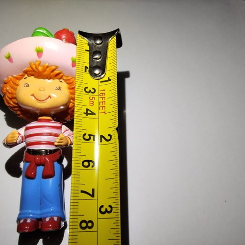 Strawberry Shortcake 2004 vintage figure Bandai used with articulated arms