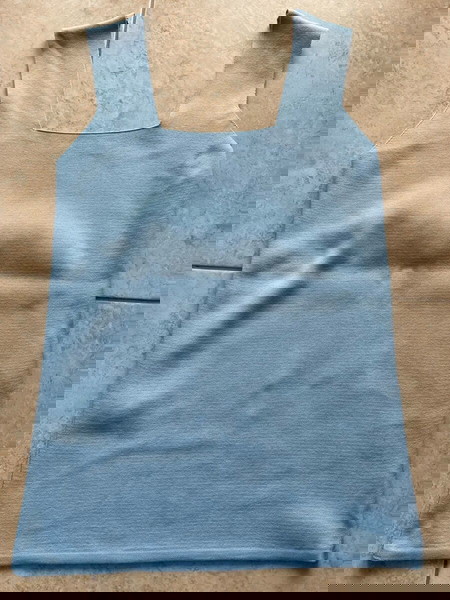 women’s top