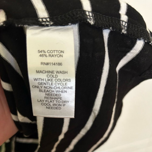 Women's striped blouse like new, size up to 56