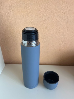 Coffee thermos like new for coffee and water