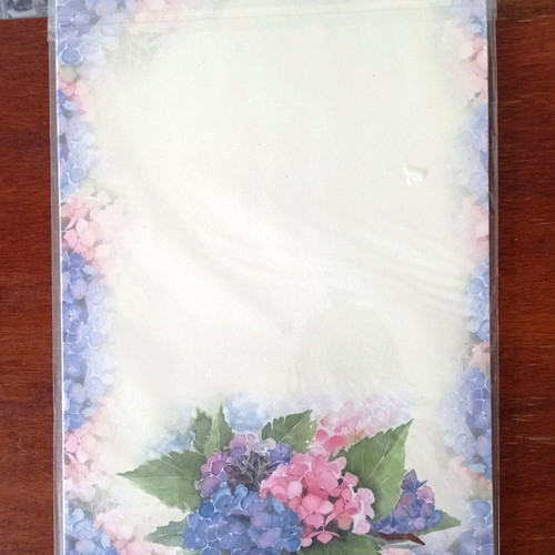A4 recycled stationery paper used with flowers, set of 37 sheets