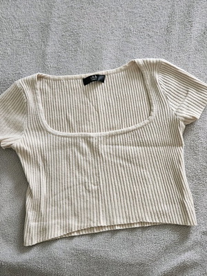 Rib crop top white used, broken, elastic