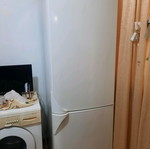 Pitsos refrigerator like new