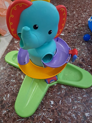 Fisher-Price Silly Safari Swirlin' Surprise Elephant toy used, model DGT87