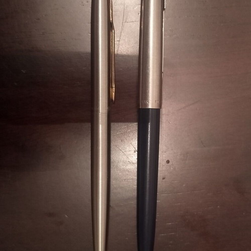 Parker pens like new, set of two
