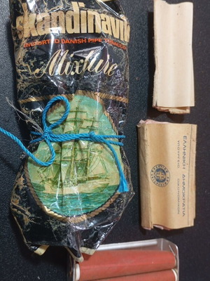 Vintage καπνός με χαρτάκια μεταχειρισμένος, πακέτο συλλεκτικό