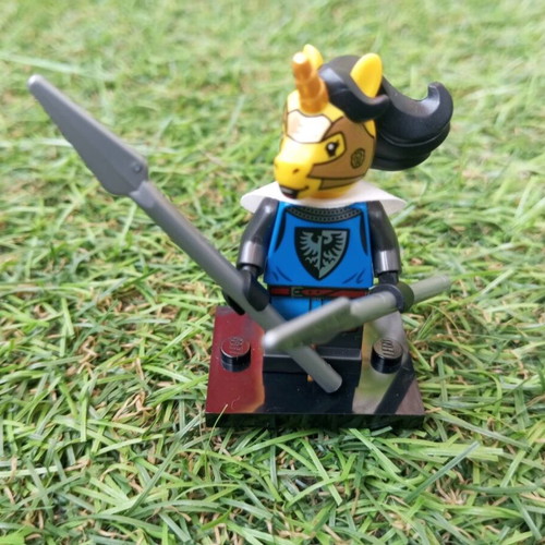 Lego Medieval Unicorn Knight like new Black Falcon
