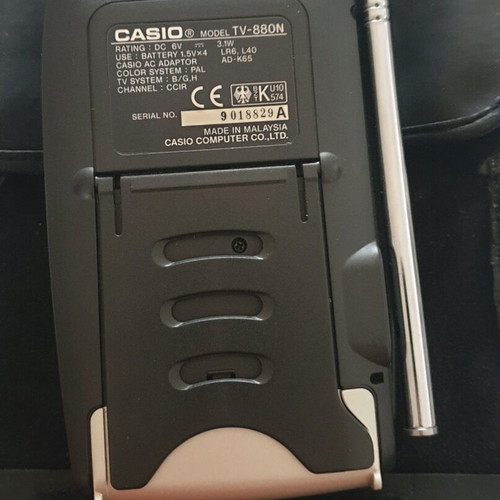 Vintage Casio TV-880N portable color television like new