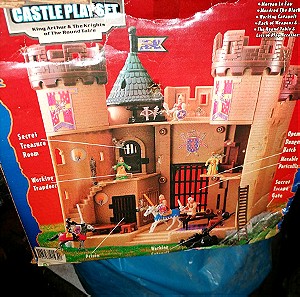 Κάστρο με φιγούρες