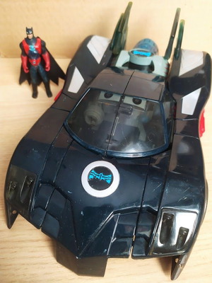 Batman Shadow Tek Batmobil/Batbot употребяван с фигура и звуци