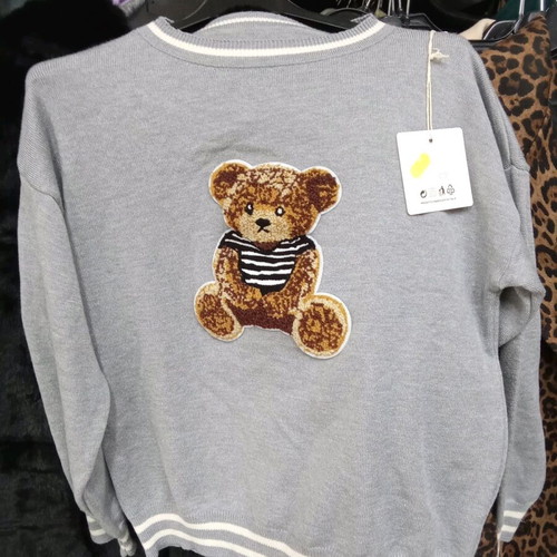 Yookie women's wool sweater gray with teddy bear new