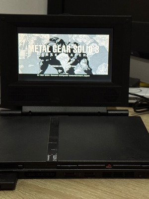 Hori HP2-207 οθόνη LCD 7" για PlayStation 2 Slim σαν καινούργιο