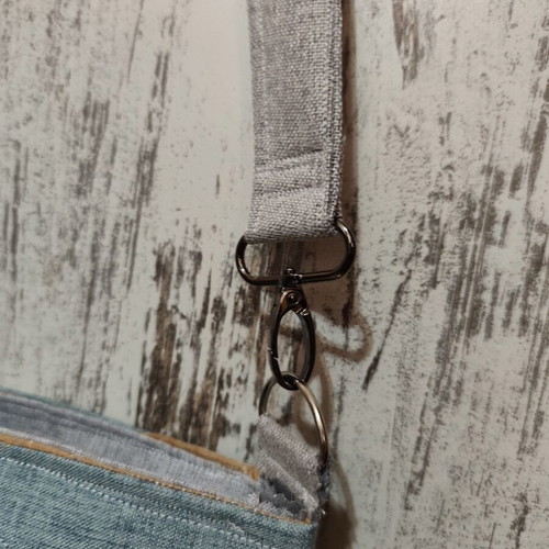Boho shoulder bag like new with embroidered punch needle design