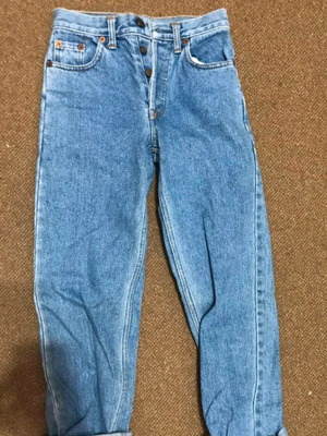 Levi’s Mom Fit Jeans like new, size XXS, blue