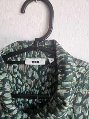 Green Abstract Print Button-Up Shirt, Women's Size L