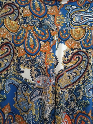 Patterned pants like new, size S-M