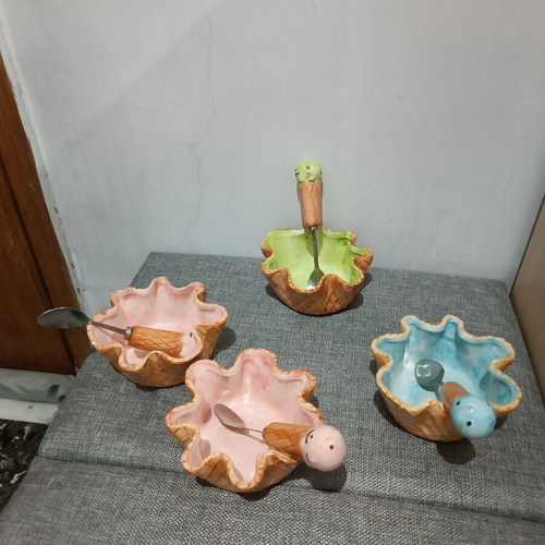 Ice Cream Bowl Set 4 Pieces New