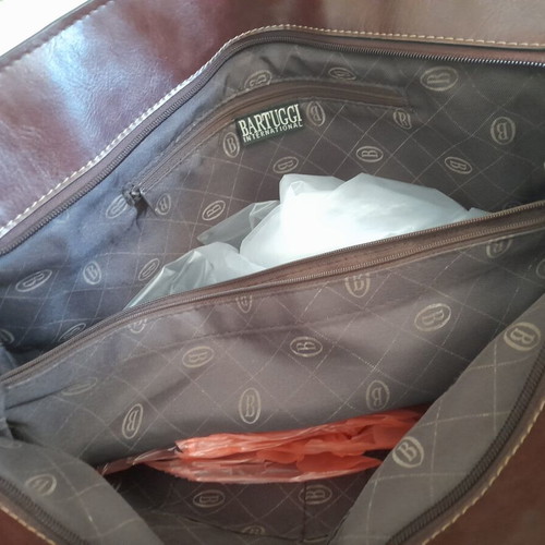 Bartuggi leather shoulder bag large used, brown
