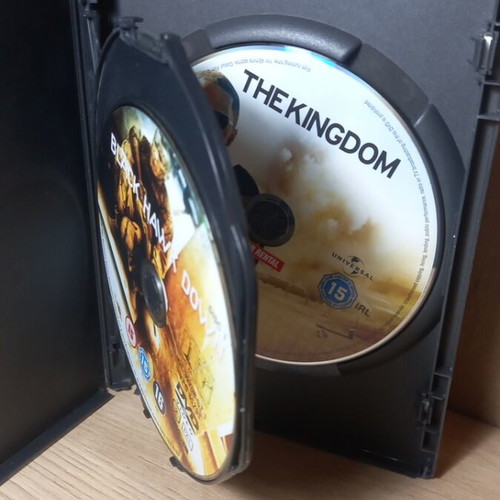 War 6-DVD Box Set with English Subtitles like new
