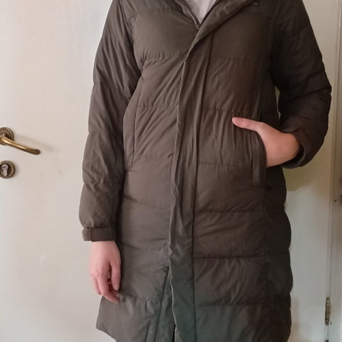 Women's long warm coat like new, size M