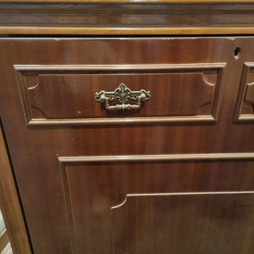 Murphy bed with folding bed frame