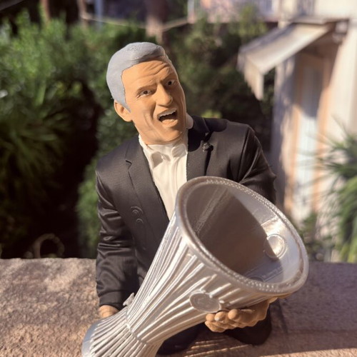 Mendilibar Olympiacos Conference League decorative figure