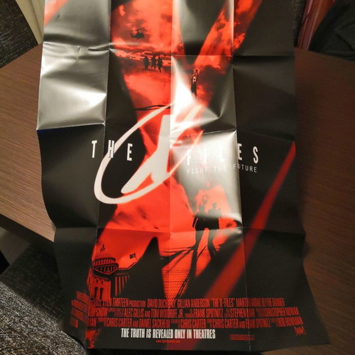 The X-Files DVD used, seasons 1-9 set with movie