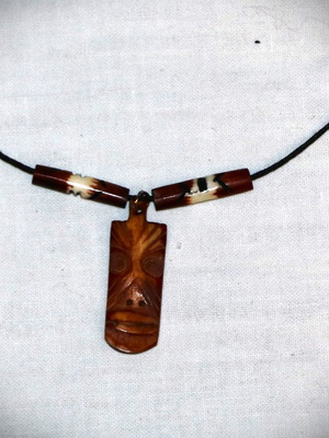 Maori Totem Mask Pendant from Carved Bone with Gold Clasp 22ct Gold Plated 5Macro
