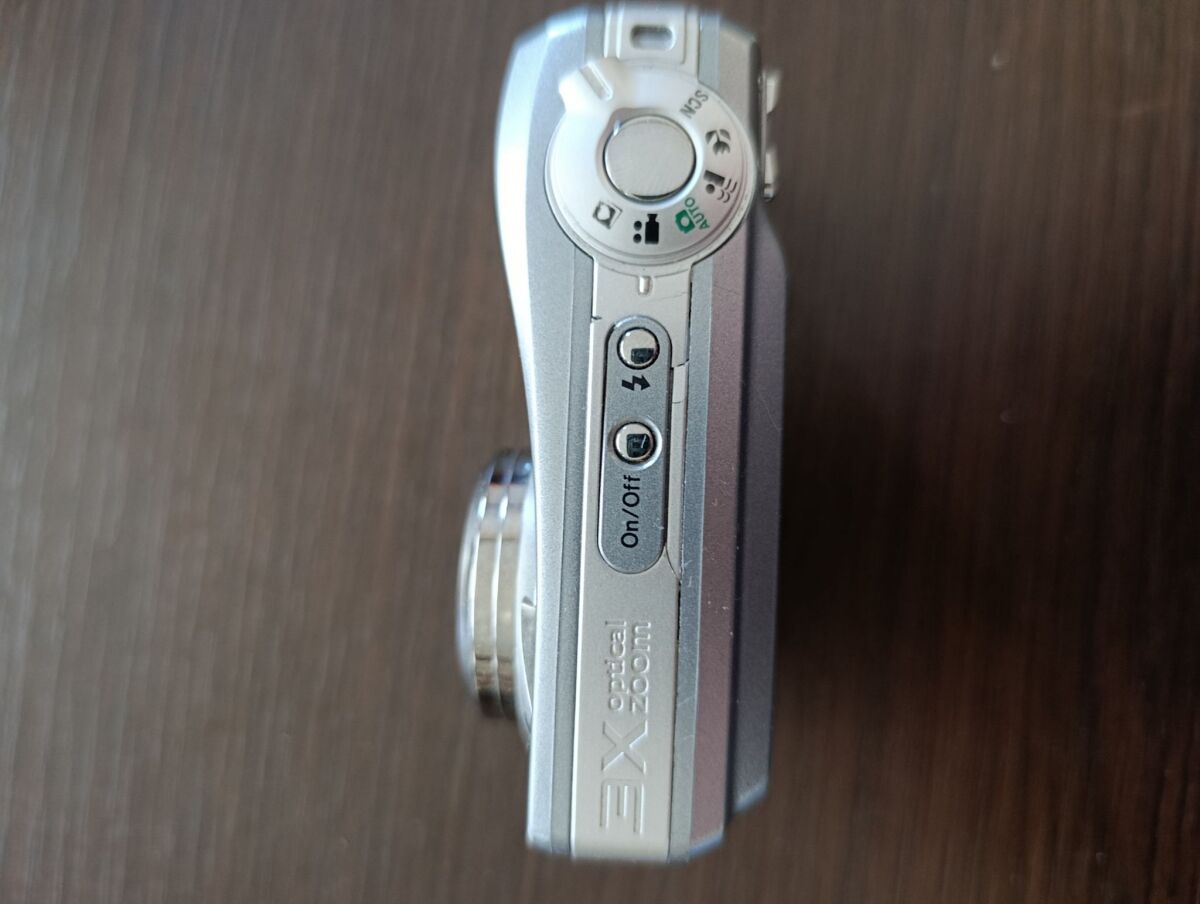Kodak EasyShare C813 シルバー動作確認済 Kodak Easyshare C813 digital camera… - € 10,00 - Vendora.cy