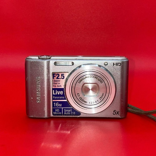 Samsung ES55 digital camera used with 10.2 MP and 3x optical zoom