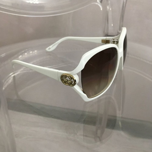 Gucci GG 2986/S vintage white sunglasses like new