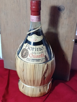 Fiorino delle Casale Chianti DOCG red wine 1994 vintage