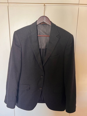 Hugo Boss Jacket Black Line like new, size 50
