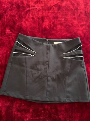 Bershka women's skirt black like new, size M 38 10 unworn