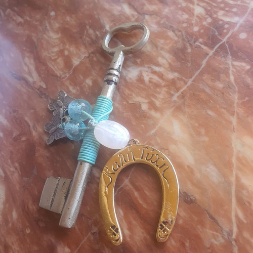 Lucky key charm with horseshoe