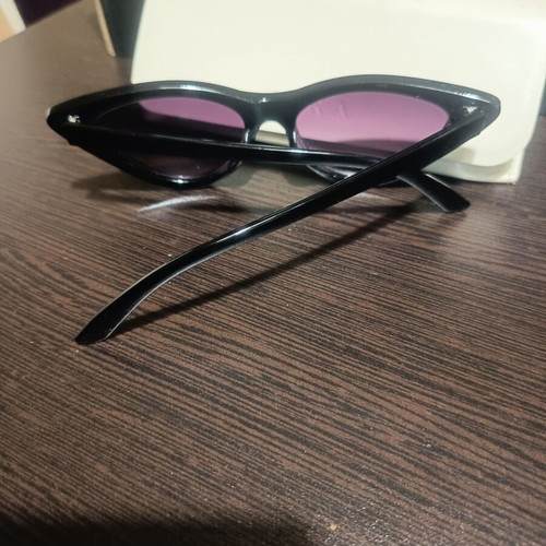 Zara sunglasses like new, black