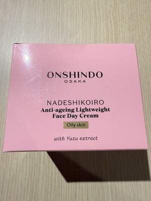 ONSHINDO Osaka Nadeshiko αντιγηραντική κρέμα ημέρας προσώπου για λιπαρή επιδερμίδα 50 ml