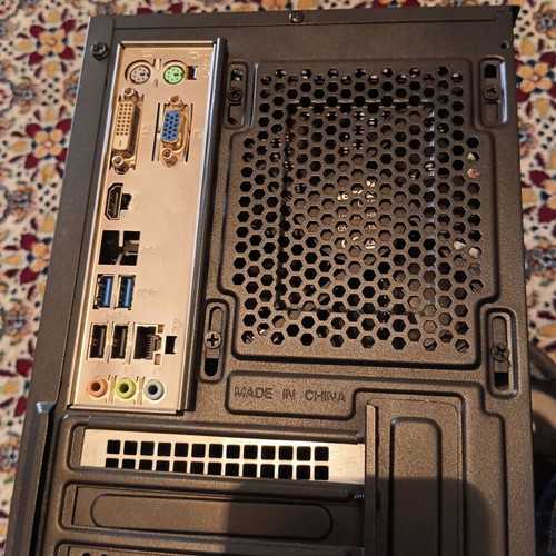 Desktop PC i5 4th generation like new with 8GB RAM and 500GB HDD