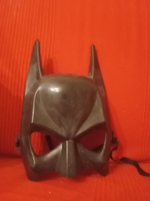 Batman carnival mask like new, plastic with fabric cord