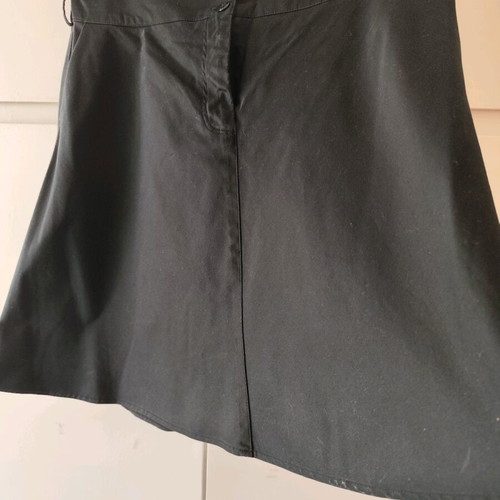 Black A-line skirt used, size L