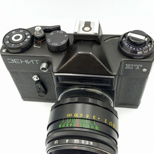 Zenit ET Helios 44M-2 camera used with case
