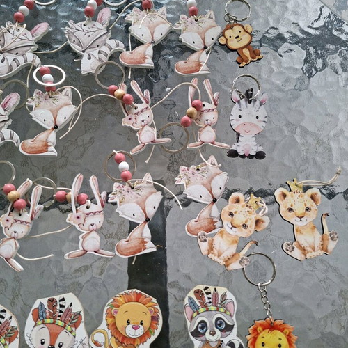 Wooden decorative jungle tribal-safari animals like new, pack of 36