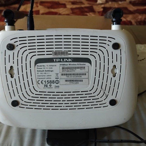 TP-Link TL-WR841N wireless router used