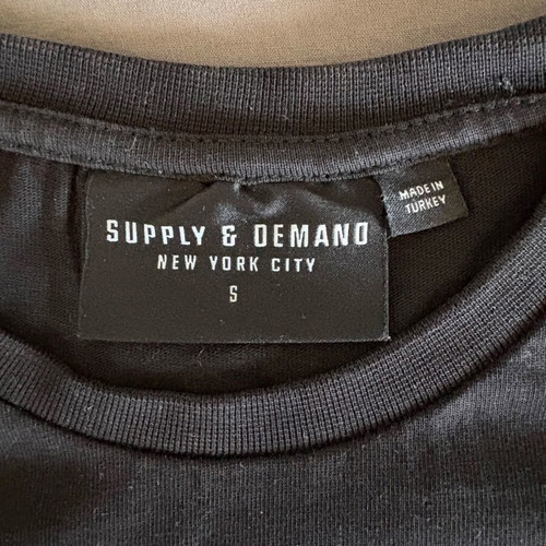 Supply and Demand T-shirt like new, size S, black