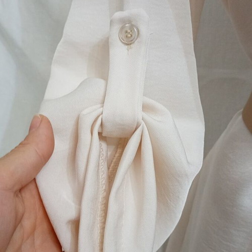 Women's dress new, size M