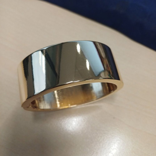 Zara bracelet new, gold color