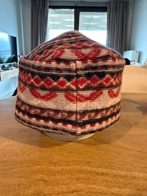 Rossignol wool hat new, multicolored