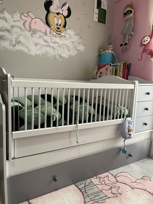 Children's bed like new, multifunctional with mattress